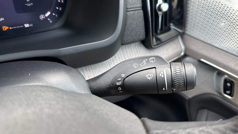 Volvo XC90 2.0 B5P Ultra Dark 5dr AWD Geartronic Petrol Estate